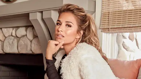 Jessie James Decker