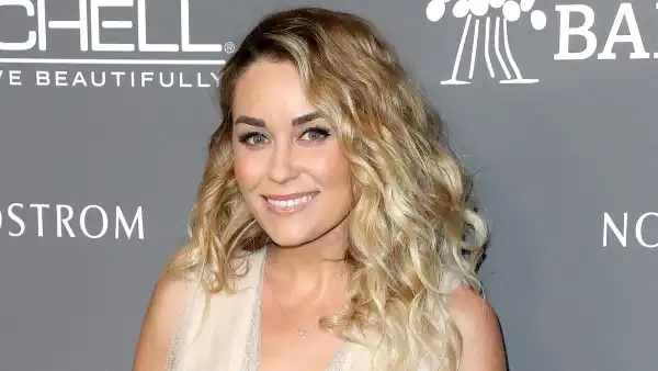 Lauren-Conrad-gives-birth