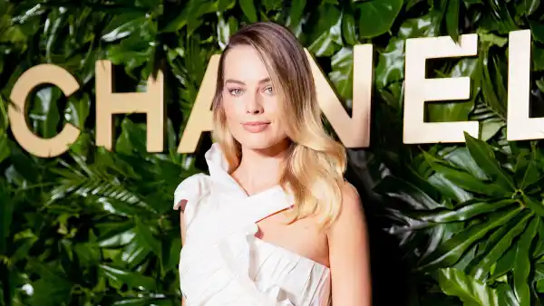 Margot Robbie Chanel Dinner September 12, 2019
