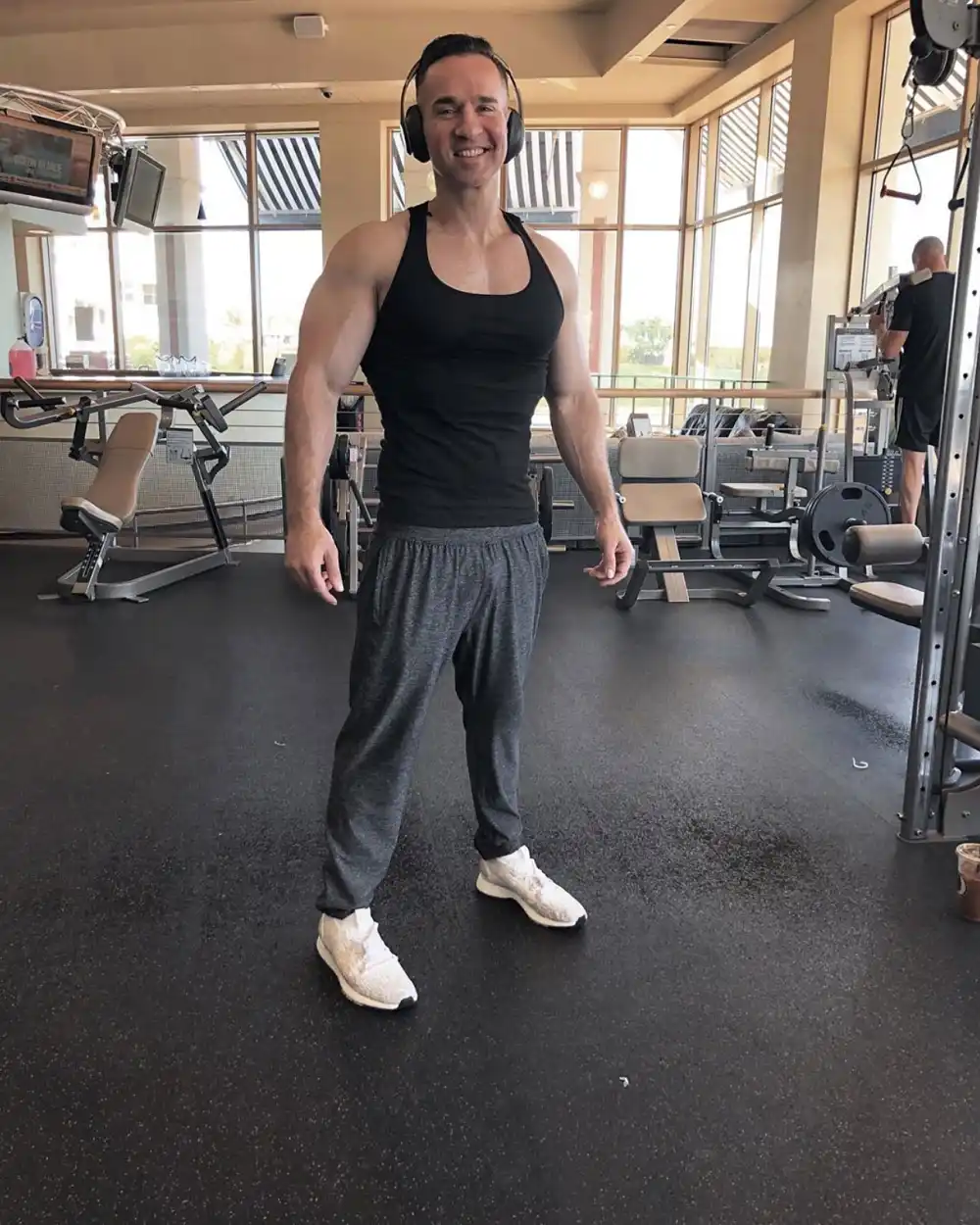 Mike &lsquo;The Situation&rsquo; Sorrentino Flexes His Biceps at the Gym
