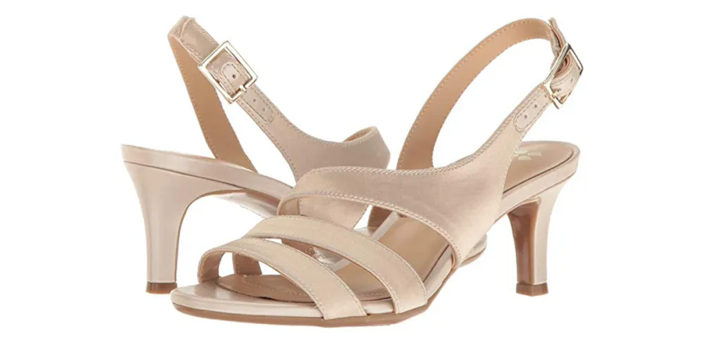 Nude-Sandal-Naturalizer