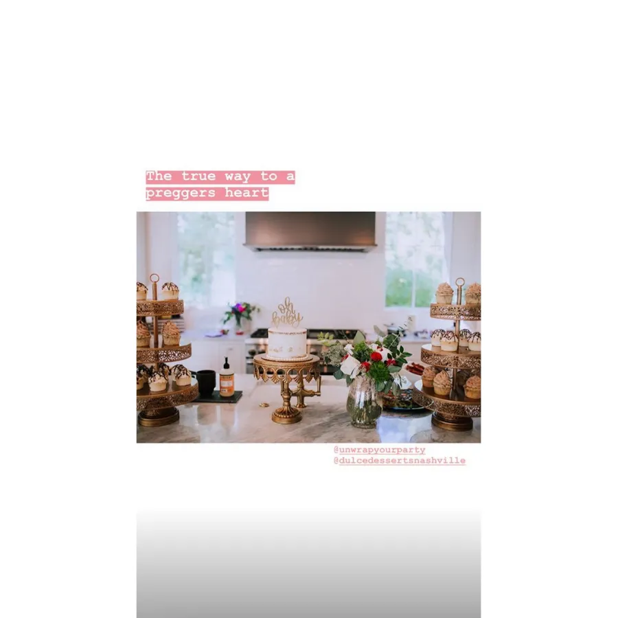 Pregnant-Shawn-Johnson-and-Andrew-East’s-Baby-Shower