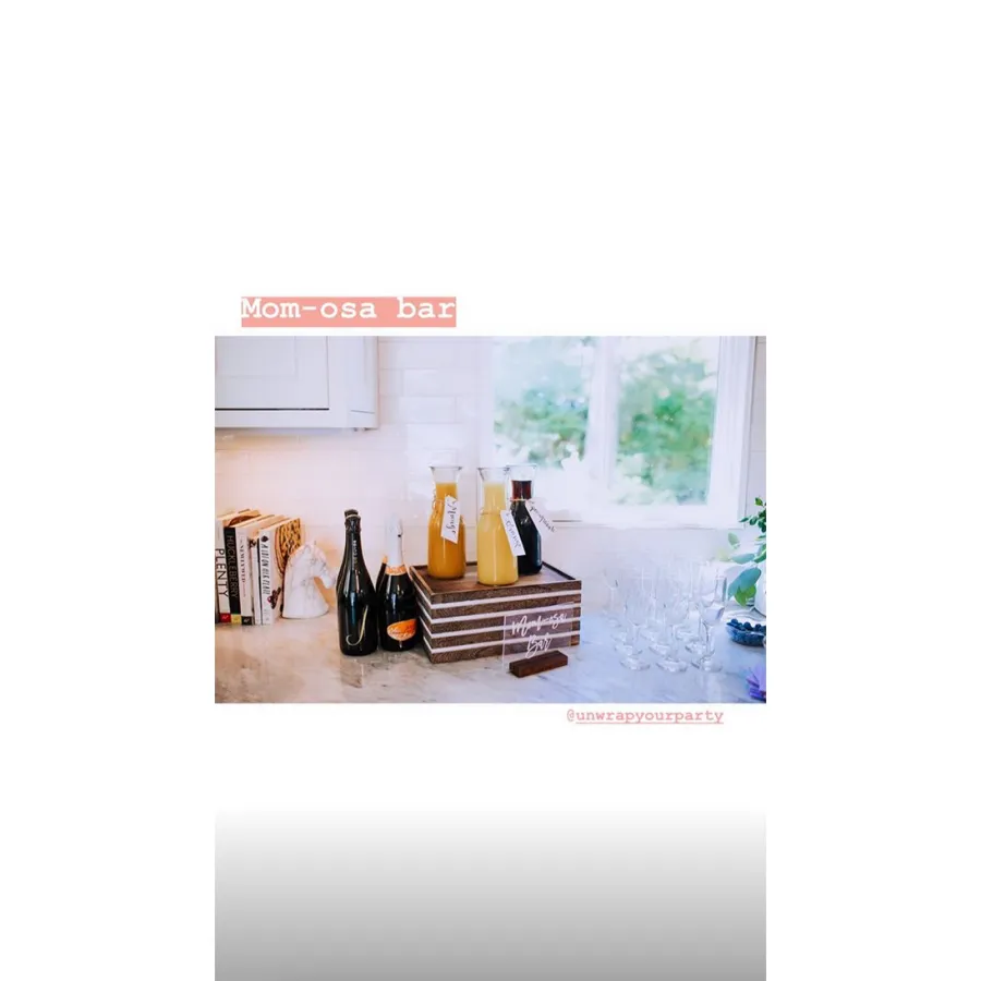 Pregnant-Shawn-Johnson-and-Andrew-East’s-Baby-Shower