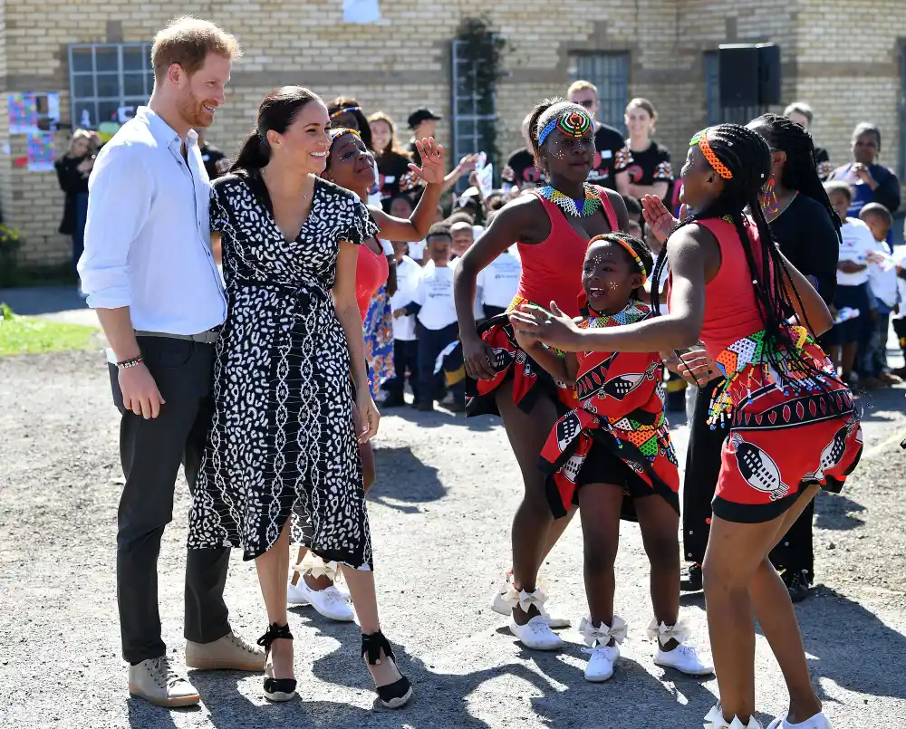 02 Prince Harry, Duchess Meghan Show Off Dance Moves in South Africa