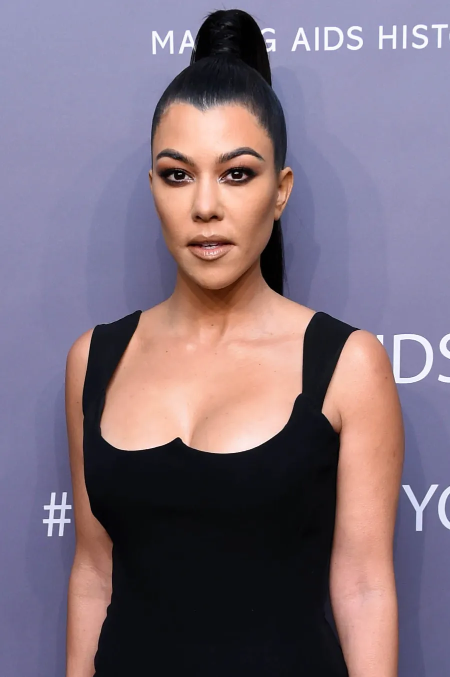 Stars Who Swear by Red Light Therapy