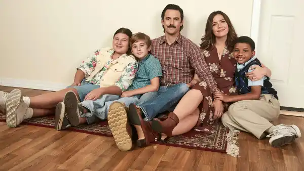 This Is Us Young And Old Flashback Mackenzie Hancsicsak as Kate, Parker Bates as Kevin, Milo Ventimiglia as Jack, Mandy Moore as Rebecca, Lonnie Chavis as Randall