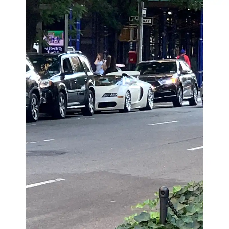 Tracy Morgan Paid Bartender to Watch Bugatti During Dinner