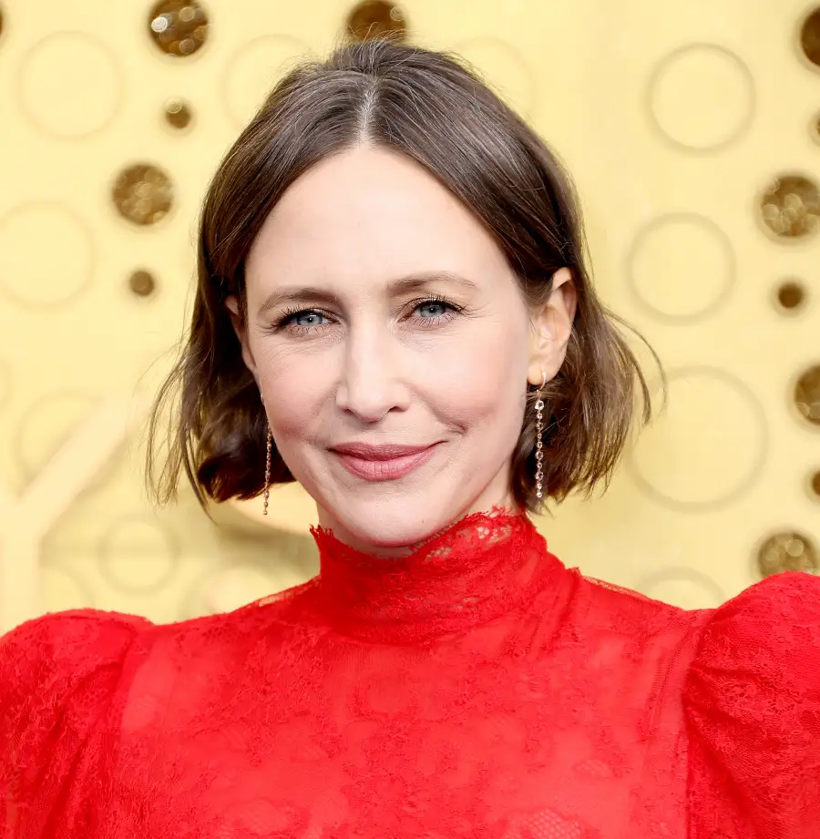 Vera-Farmiga-Emmys-2019-beauty