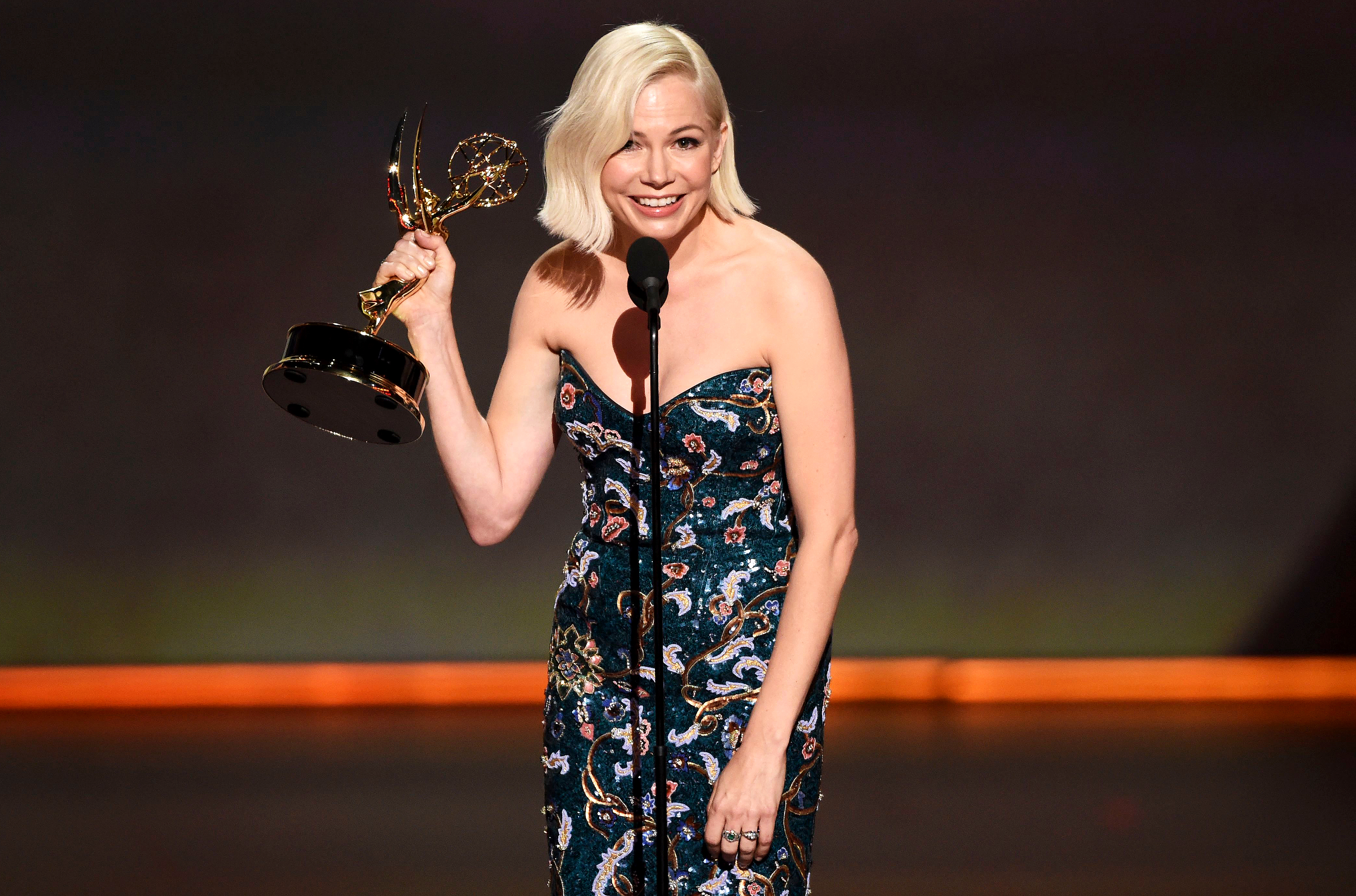Michelle Williams Winners Gallery Emmys 2019