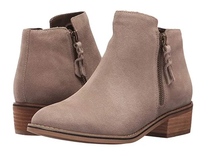 Blondo Liam Waterproof Bootie light taupe