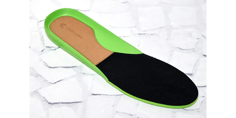 Cariuma-Sneaker-Insole