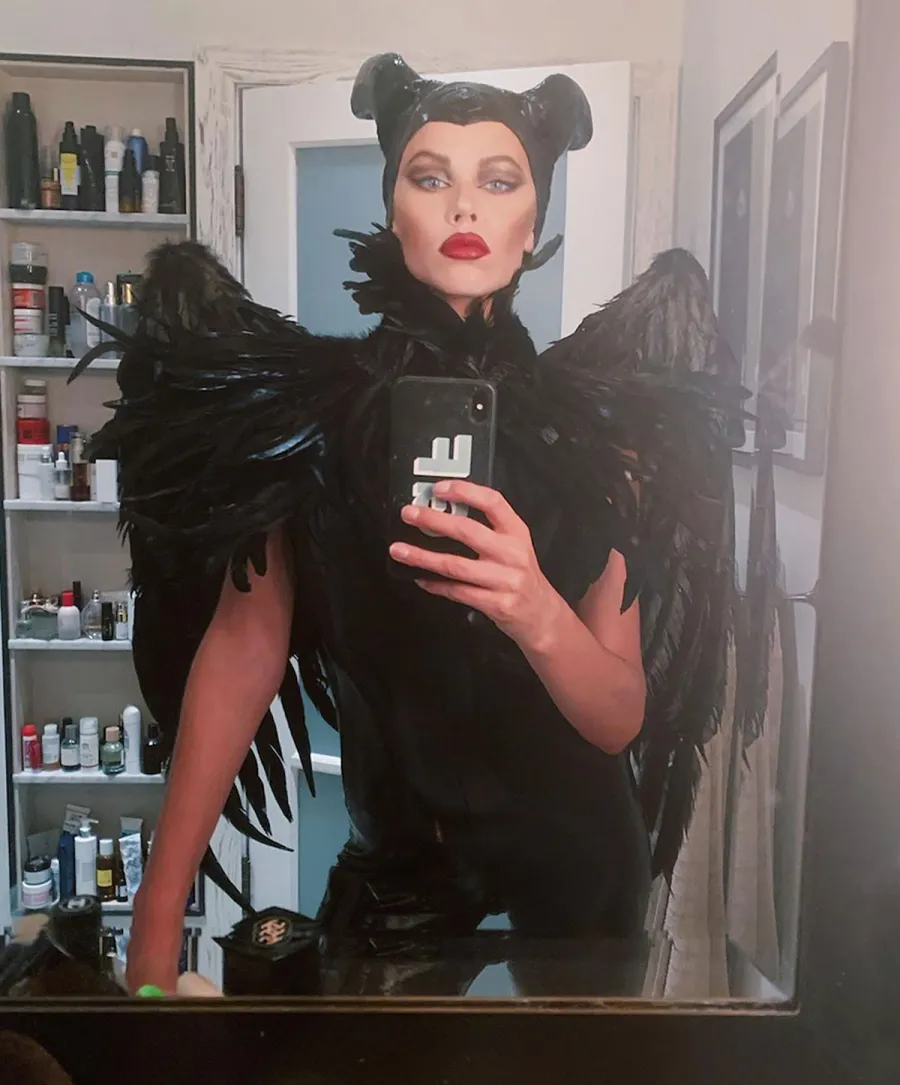Celeb Halloween Costume Inspo - Georgia Fowler