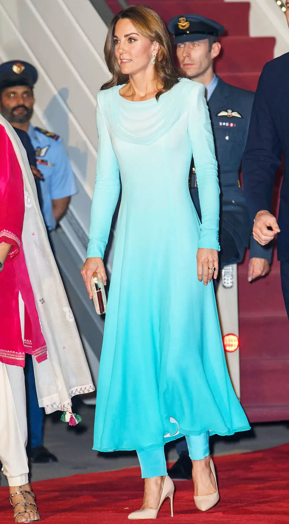 Duchess Kate&rsquo;s Outfits From the Royal Tour of Pakistan