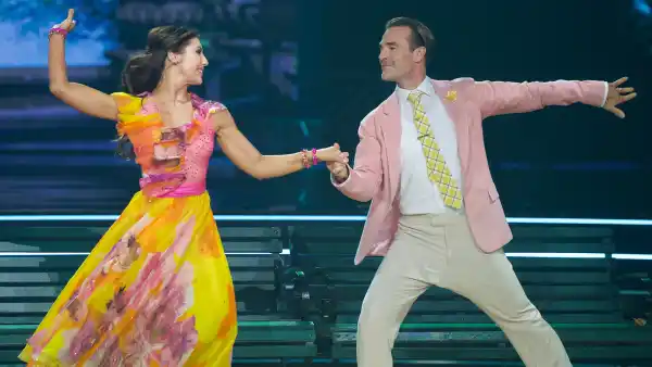 Emma Slater and James Van Der Beek Dancing with the Stars
