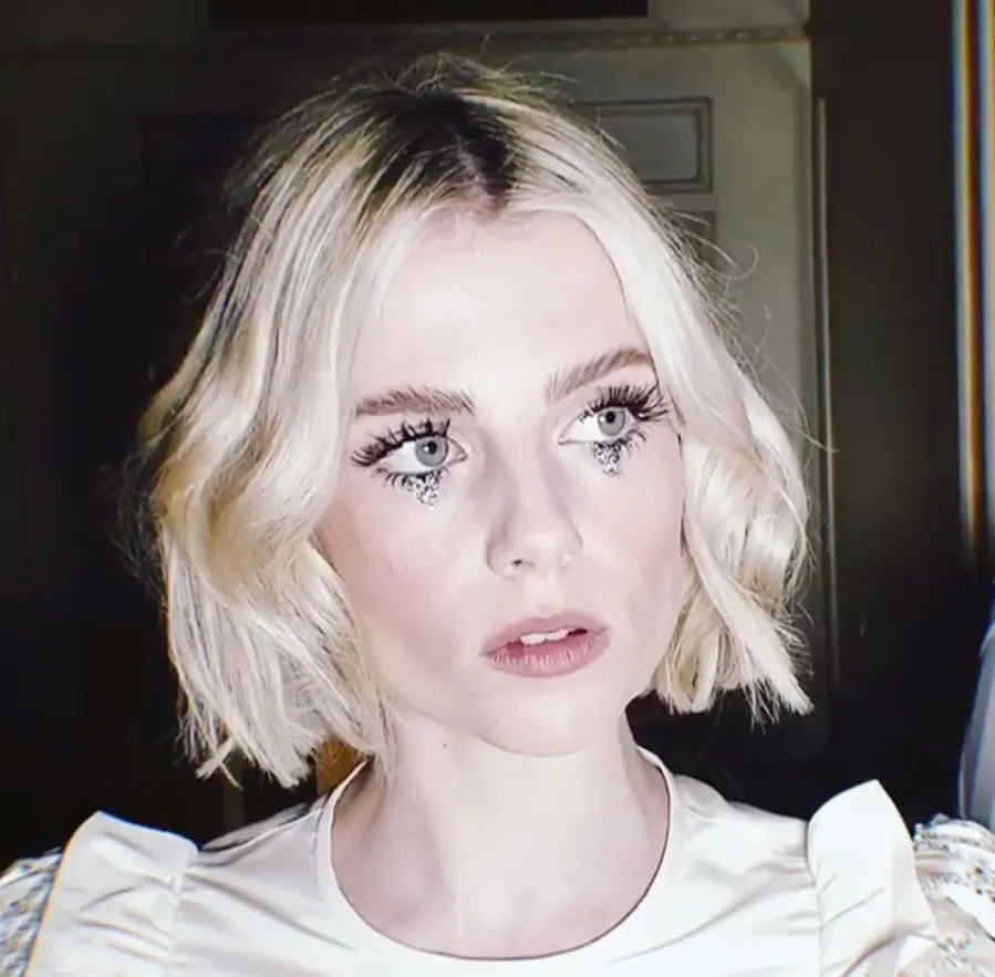 Halloween Beauty Ideas - Lucy Boynton