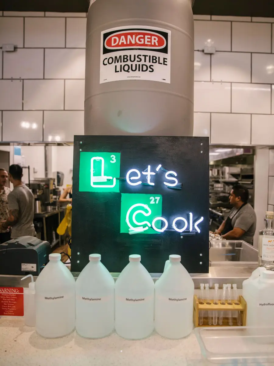 See Inside the Breaking Bad Pop-Up