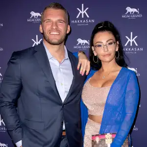Jenni-‘JWoww’-Farley-and-Zack-Carpinello-timeline