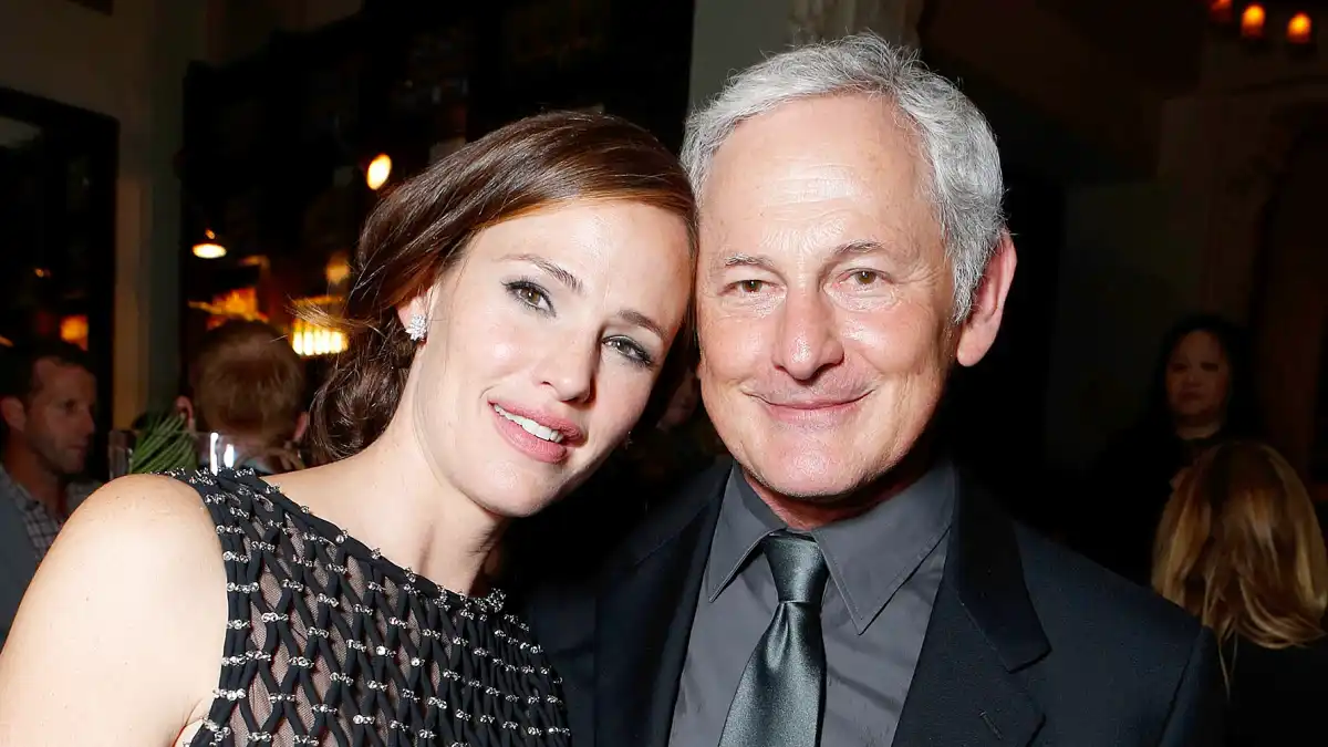 Jennifer-Garner-and-Victor-Garber