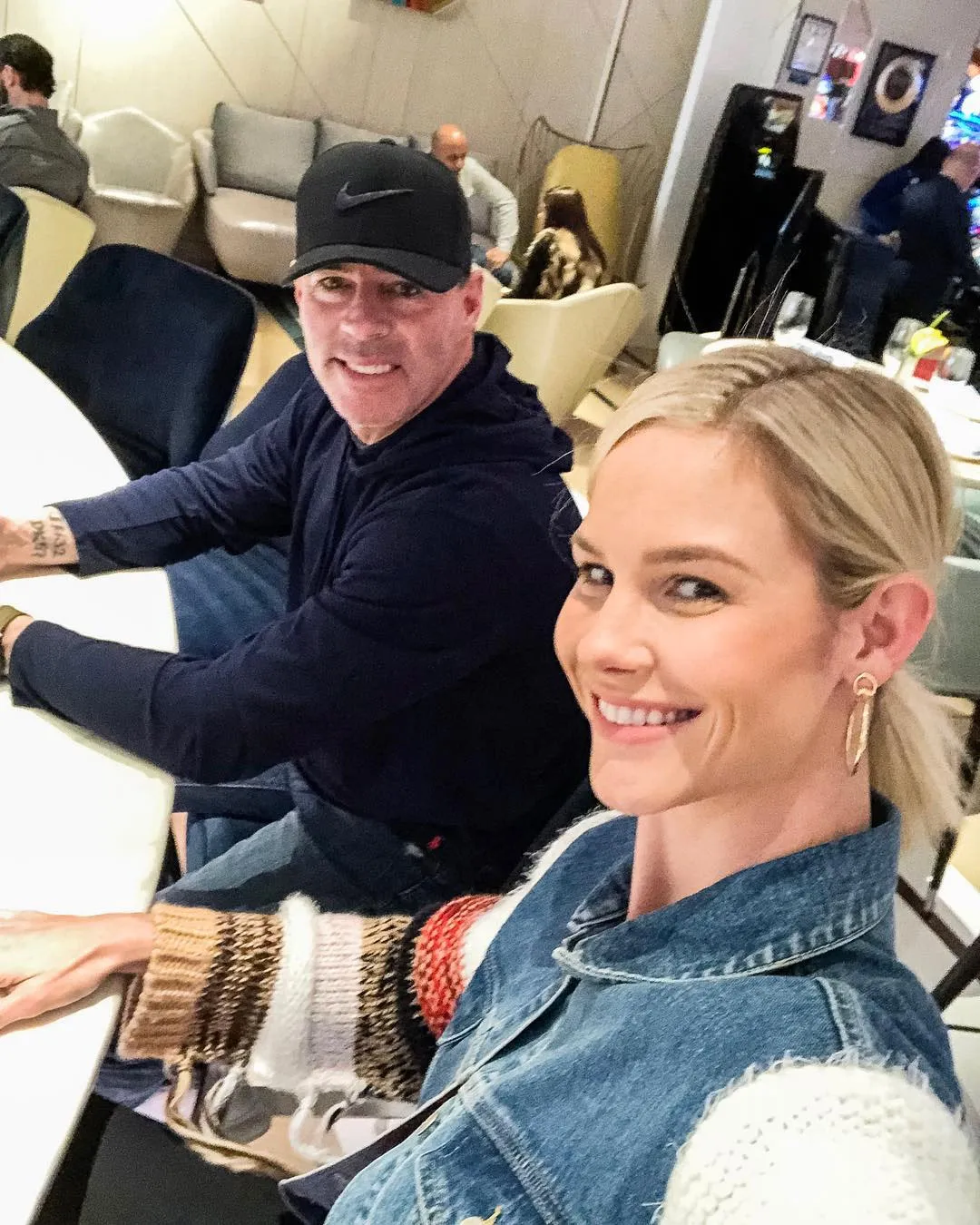 Jim Edmonds Shades Meghan King Edmonds Over Money Instagram