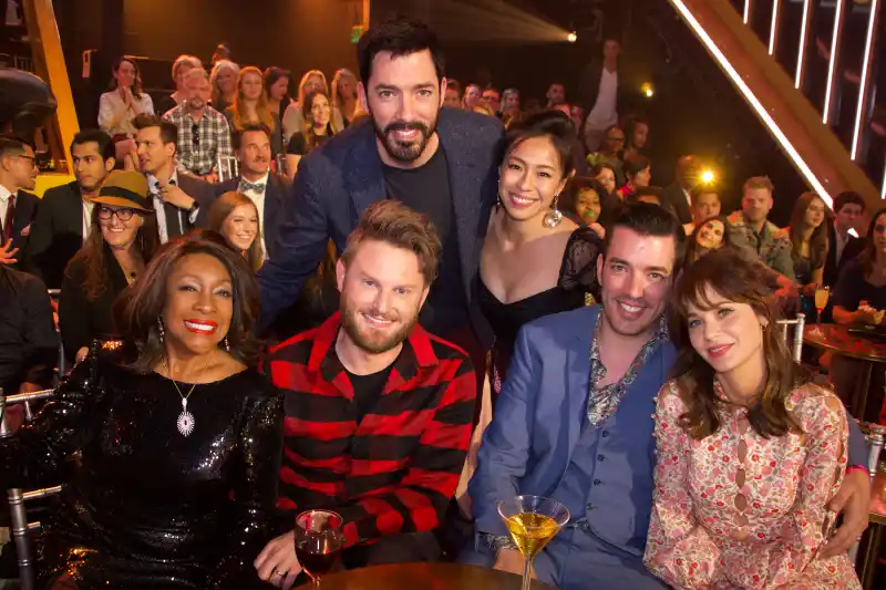 Jonathan Scott and Zooey Deschanel Double Date With Drew Scott and Linda Phan at ‘DWTS’