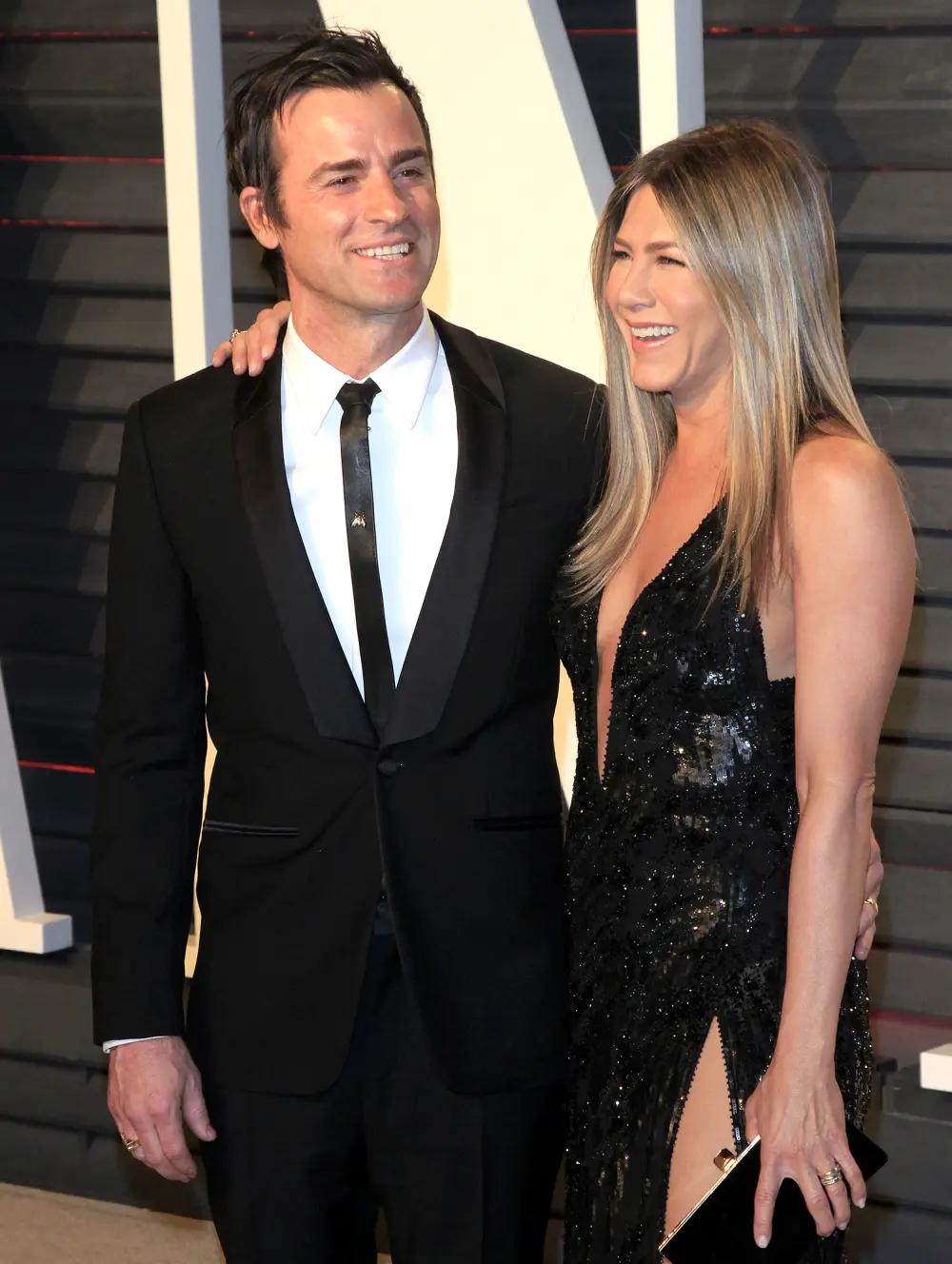 Justin-Theroux-Comments-on-Estranged-Wife-Jennifer-Aniston&rsquo;s-1st-Instagram-Post