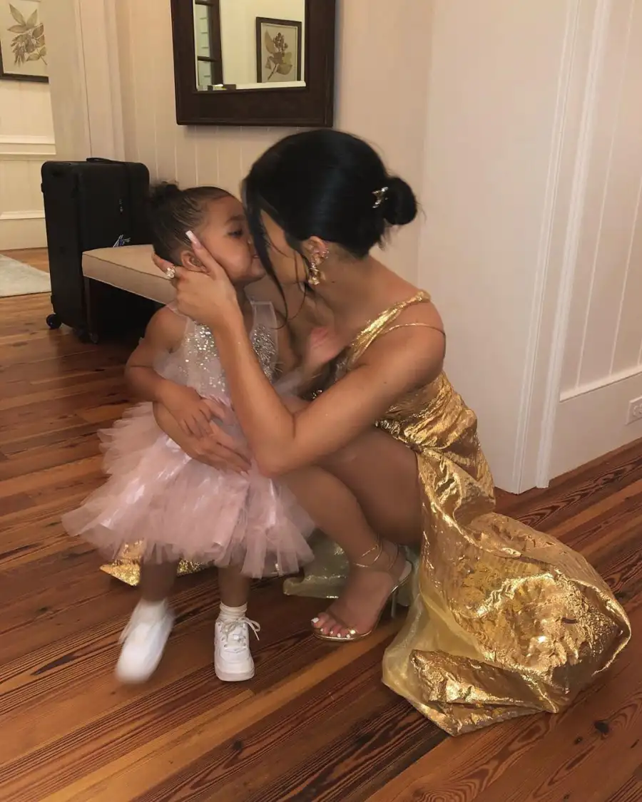 Kylie Jenner Kisses Duaghter Stormi Before Bieber Wedding