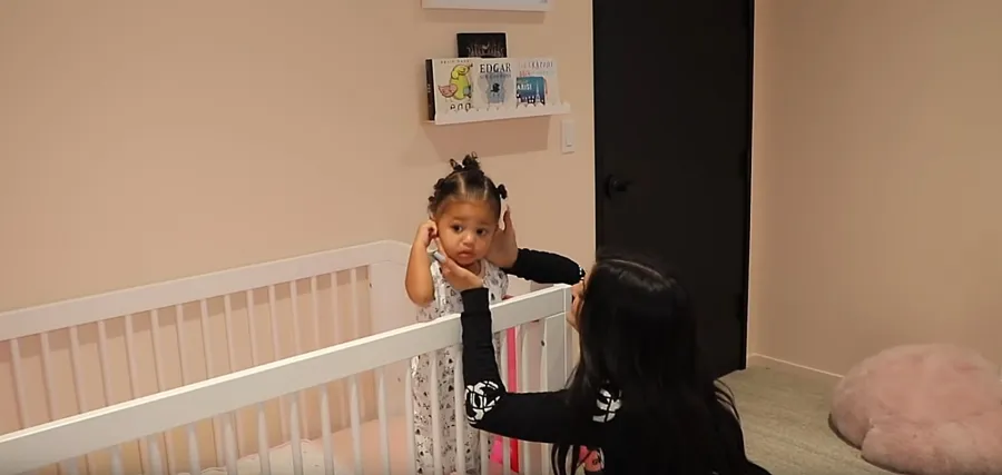 Kylie-Jenner’s-Sweet-Tributes-to-Daughter-Stormi-in-Kylie-Cosmetics-Office