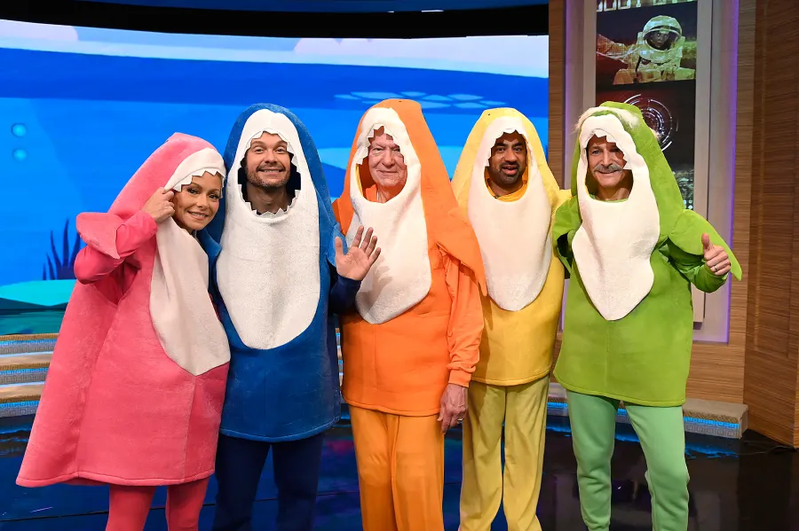 Live-With-kelly-ryan-halloween-2019