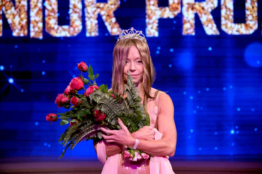 Live-with-Kelly-and-Ryan-Halloween-costumes-2019