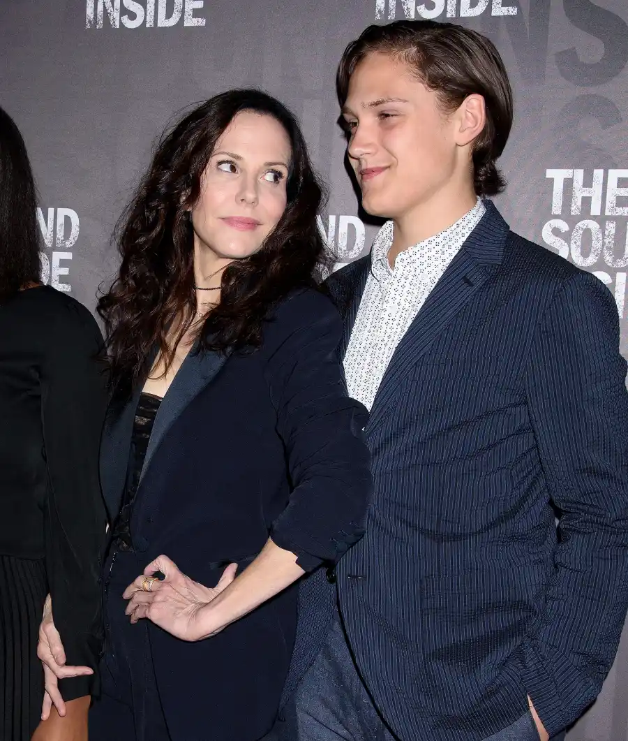 Mary-Louise Parker’s Kids Billy Parker and Caroline Parker Make Rare Red Carpet Appearance at Broadway Opening The Sound Inside