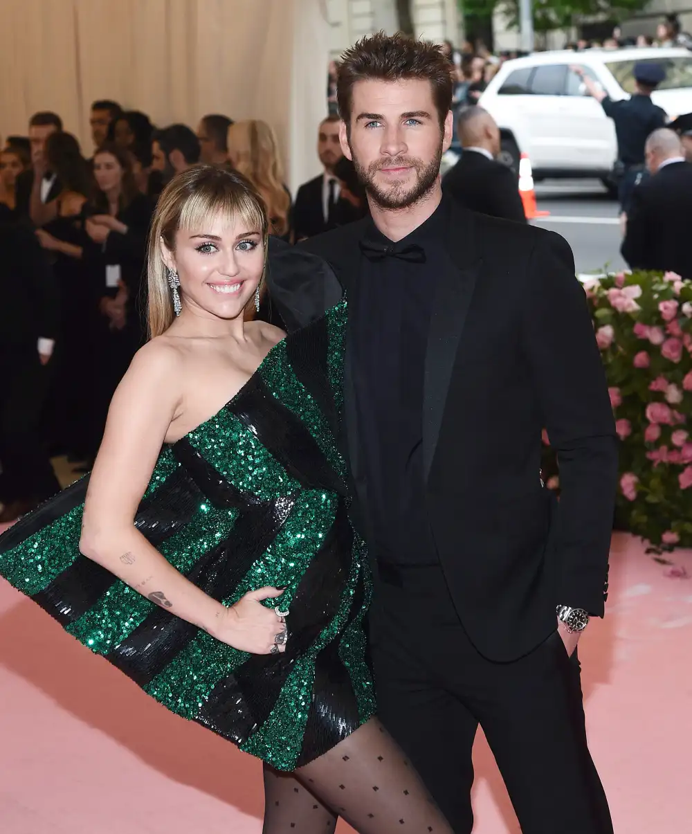 Miley-Cyrus-and-Liam-Hemsworth