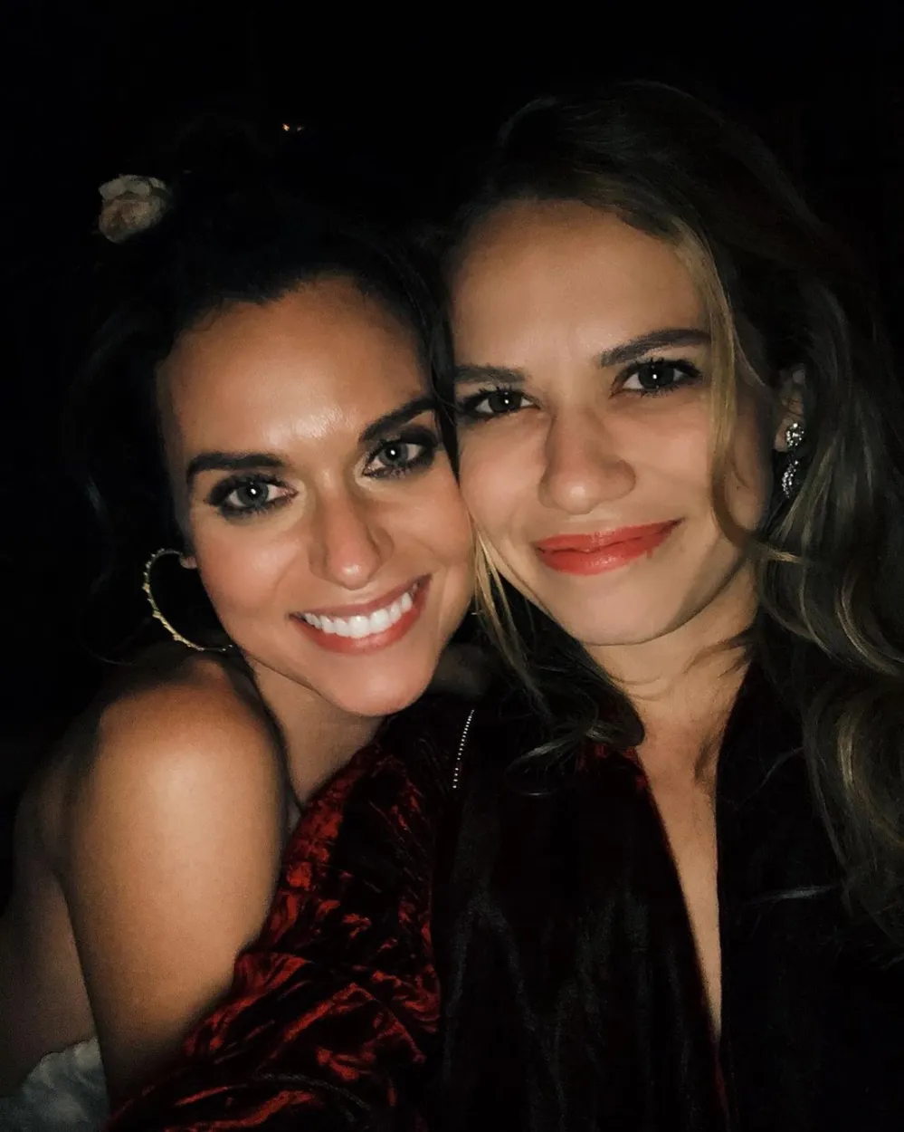 Hilarie Burton and Bethany Joy Lenz