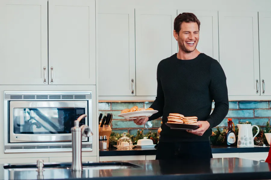 Ryan McPartlin Men to Watch on Lifetime This Season
