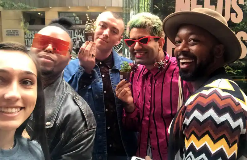 Sam-Smith-Online-VIP