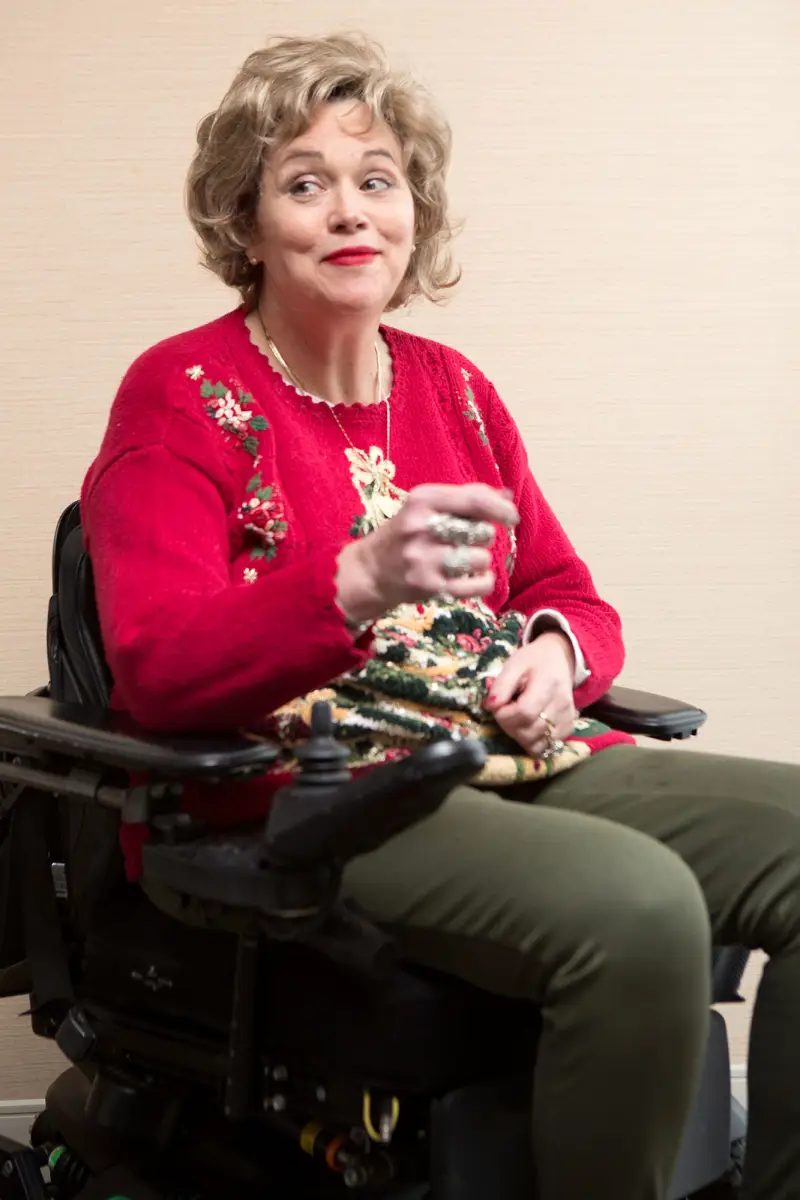 Samantha Markle Slams Duchess Meghan Wheelchair Christmas Tree Sweater