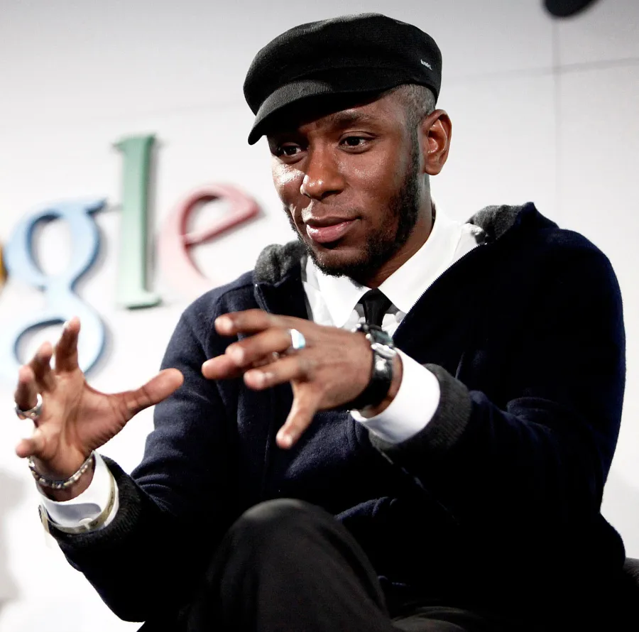 Stars Arrested While Protesting