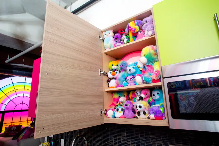 Lisa Frank Hotel Suite Features 90s Snacks More