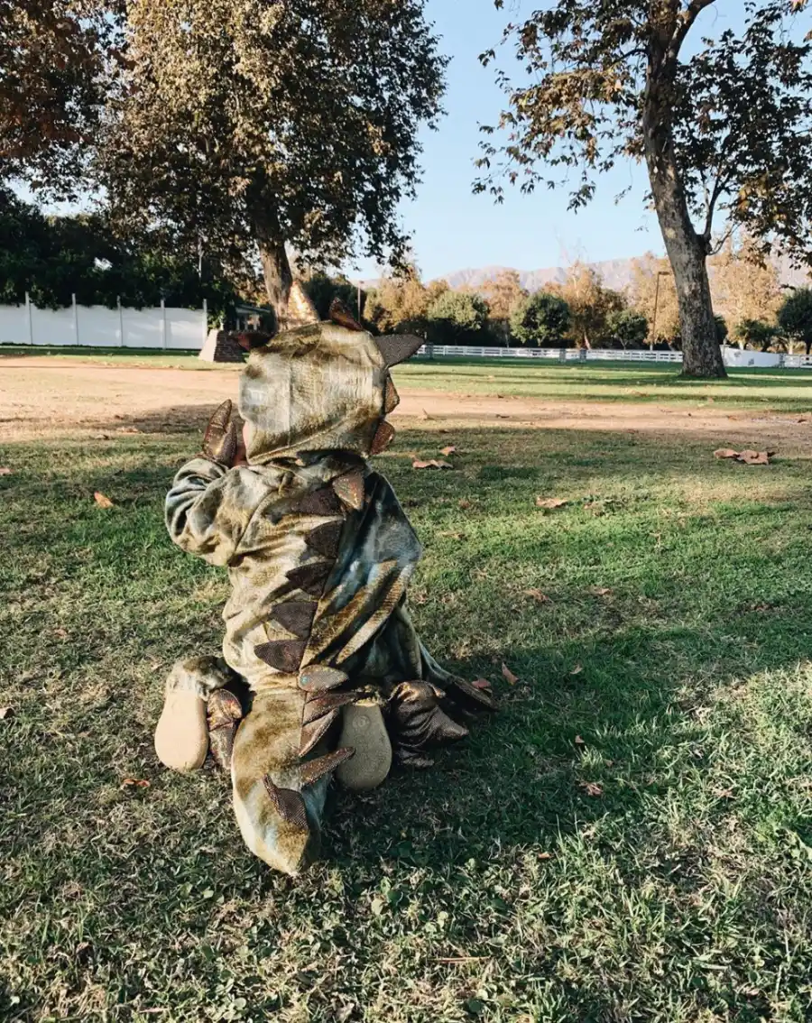 Thomson-Welling-Halloween-Costumes