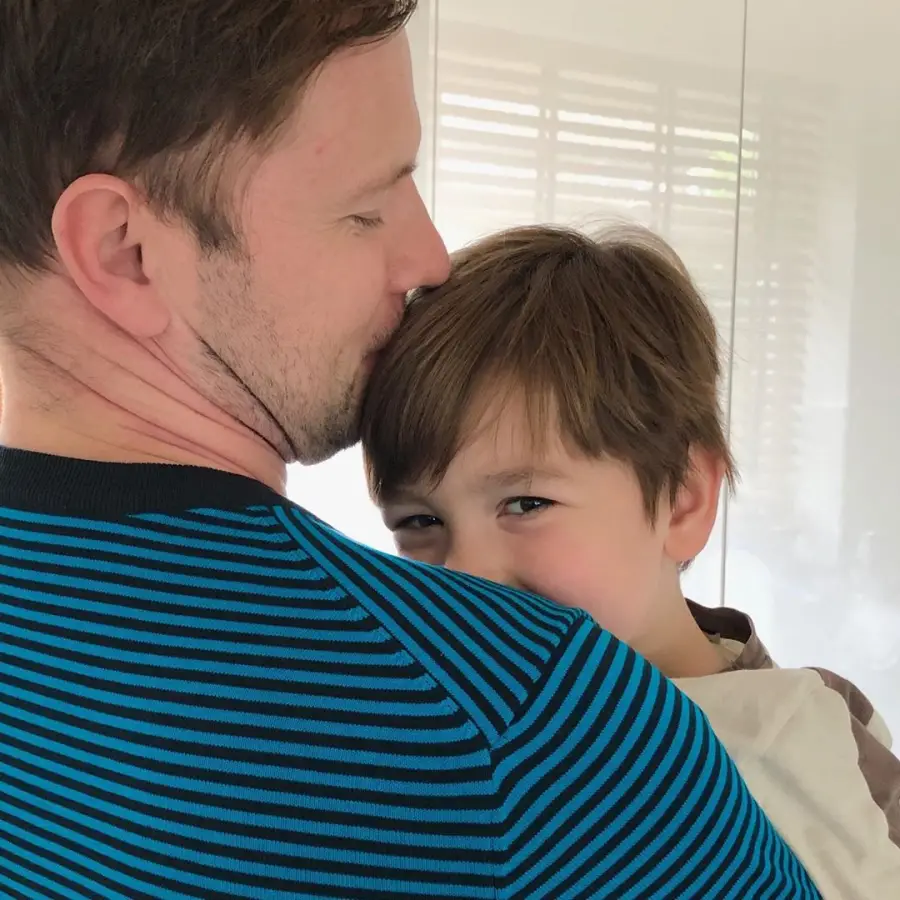 Top Mommy and Daddy Bloggers to Follow