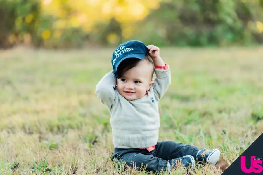 Tori Bates Bobby Smith Baby Announcement