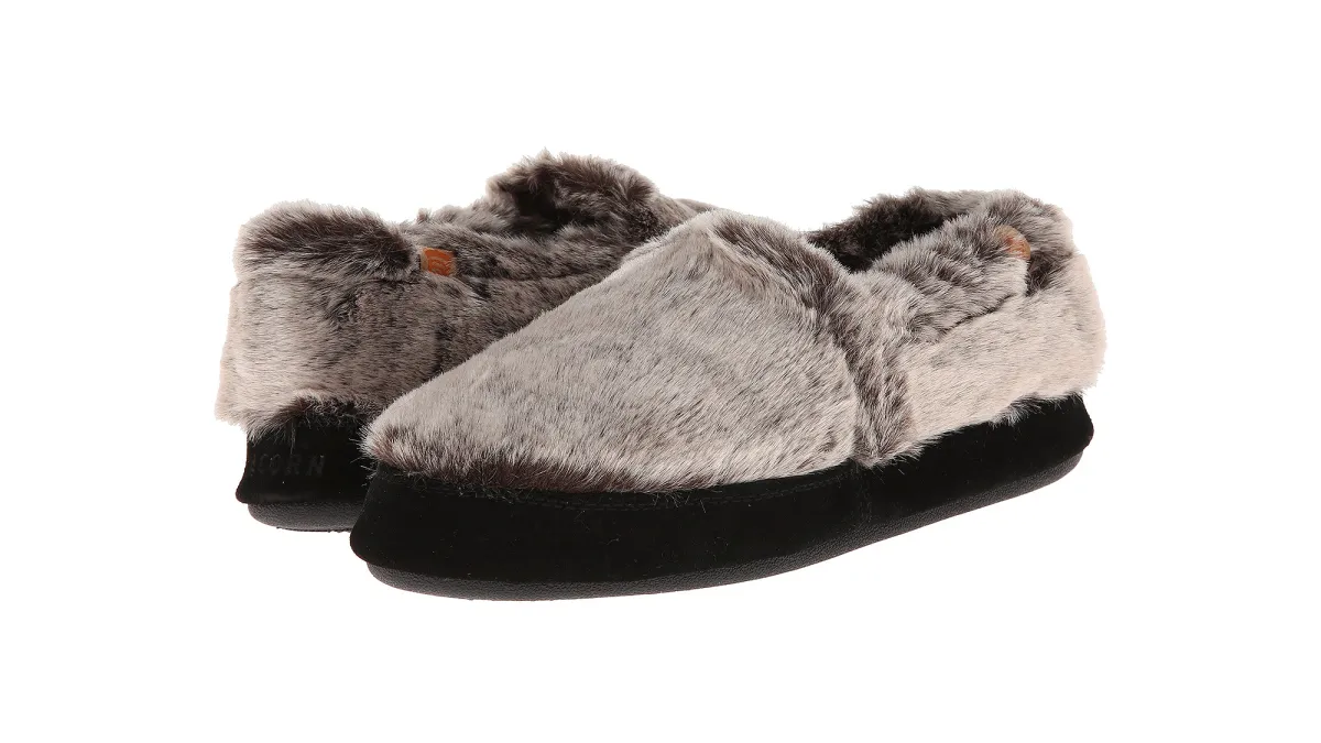 acorn moc slippers chinchilla