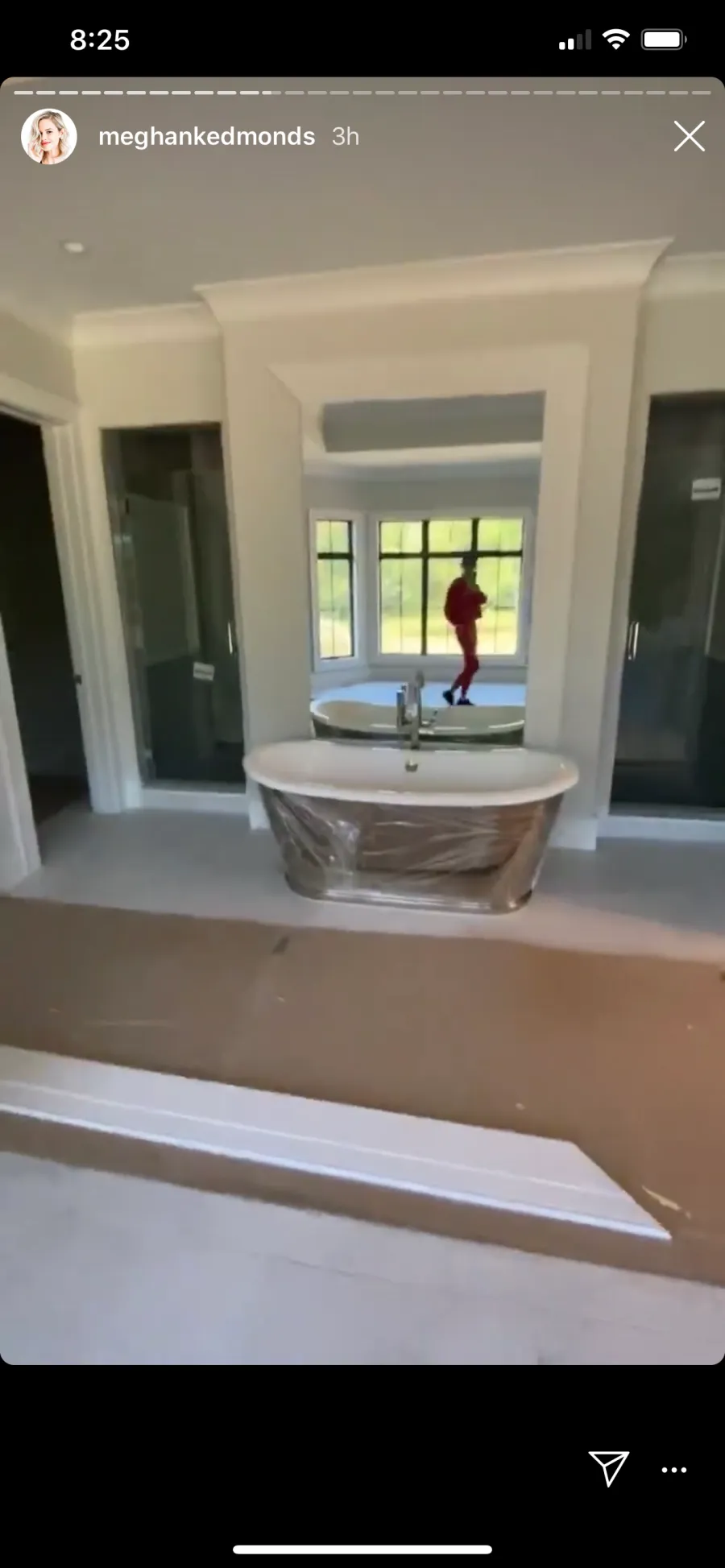 Meghan King Edmonds Shows Off Her New Replica Luxury Handbag With a Bowling Alley and More