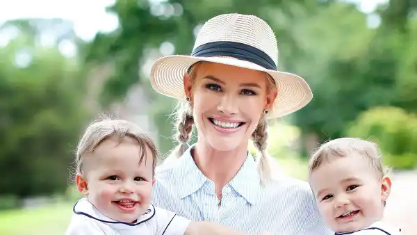 Meghan King Edmonds Shows Off Her New Replica Luxury Handbag With a Bowling Alley and More