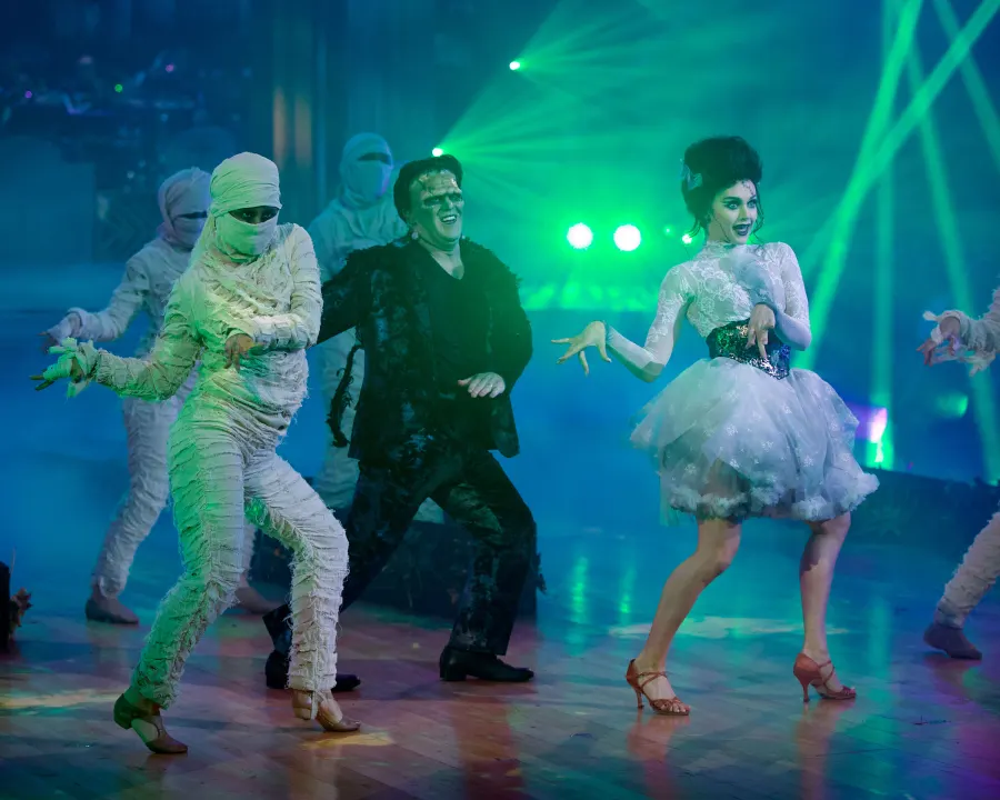 SEAN SPICER, LINDSAY ARNOLD ‘DWTS’ Halloween Week