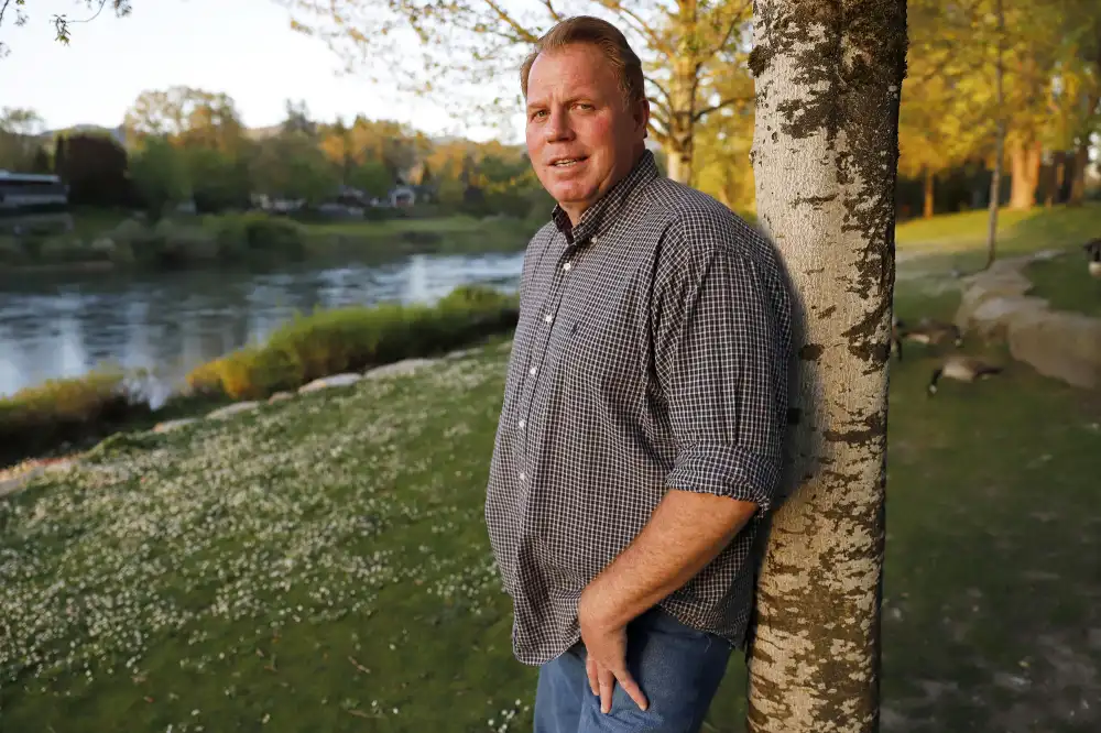 Beer Ad With Duchess Meghan&rsquo;s Half-Brother Features Royal Theft