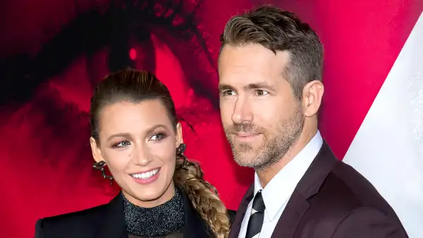 Blake Lively Ryan Reynolds Enjoy Beautiful Date Night NYC