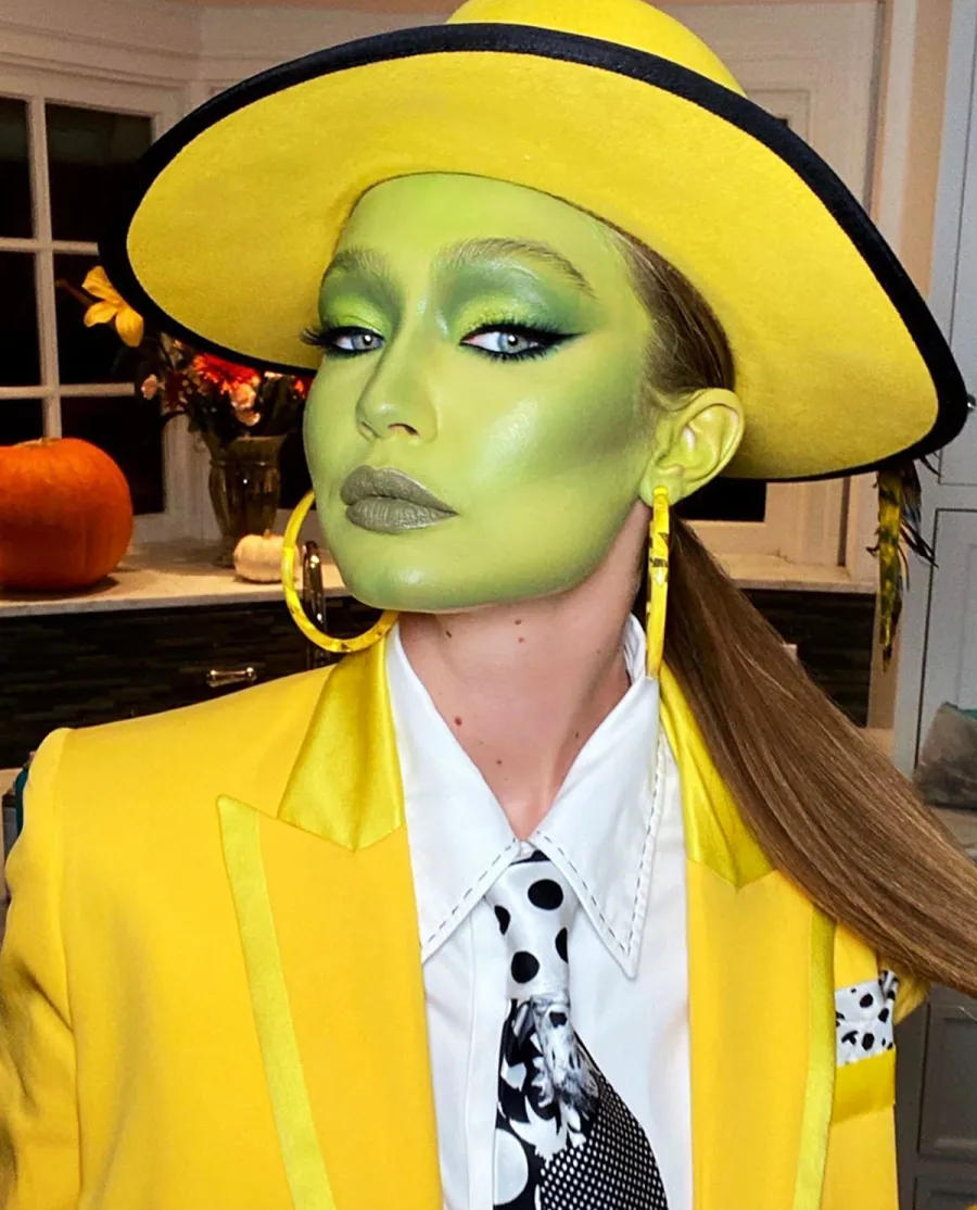 Celebs Halloween Makeup - Gigi Hadid