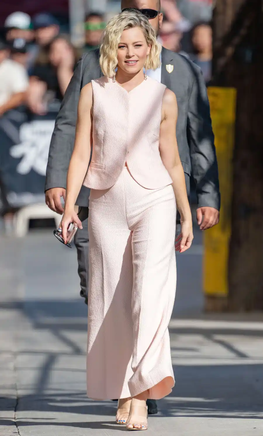 Celebs Wearing Emilia Wickstead - Elizabeth Banks September 23, 2019