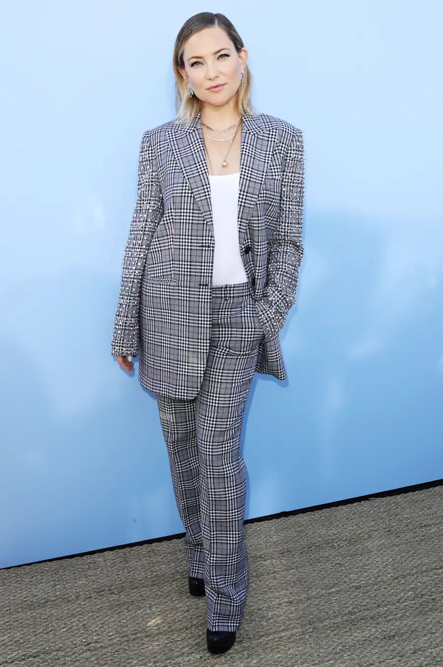 Celebs Wearing Plaid - Kate Hudson