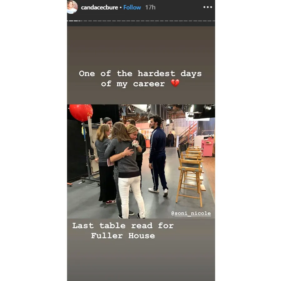 Fuller House Stars Share Photos of Emotional Final Table Read